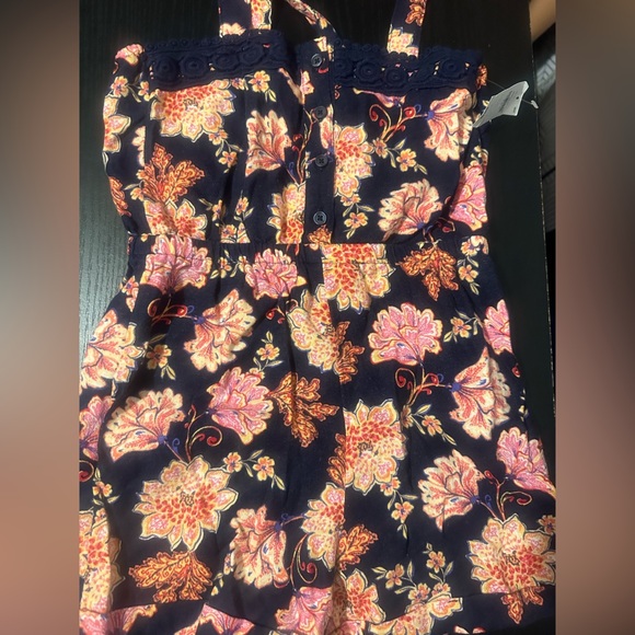 Old Navy Girl’s Rompers, Set of 3, NWT, size S 6-7 - Picture 4 of 4